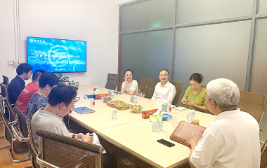 深入合作，共创未来